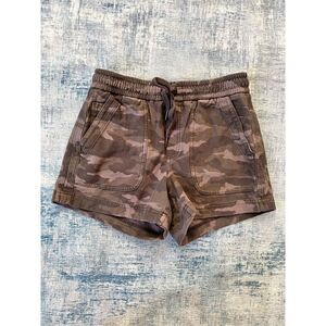 Athleta Brown Gray Green Camo Farallon Shorts Size 0